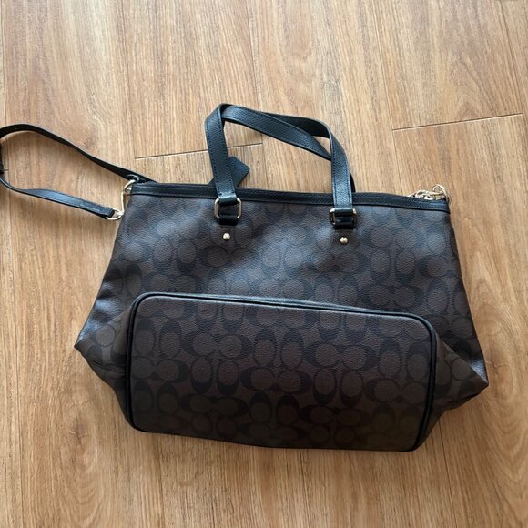 Coach Peyton Signature Pleated Tote Bag Shoulder Purse Brown Medium Size - Picture 3 of 9